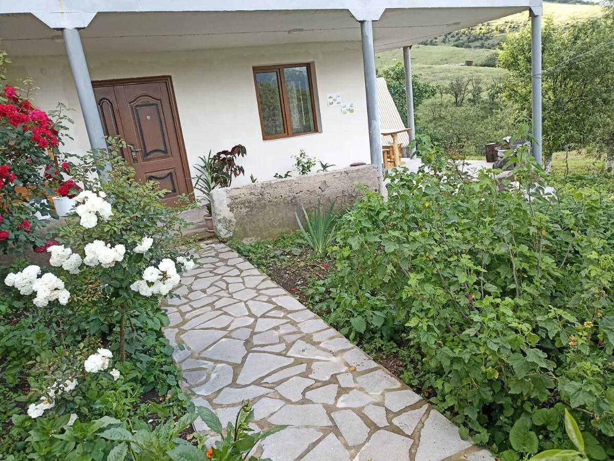 אלוורדי Amoj B&B And Guest House מראה חיצוני תמונה